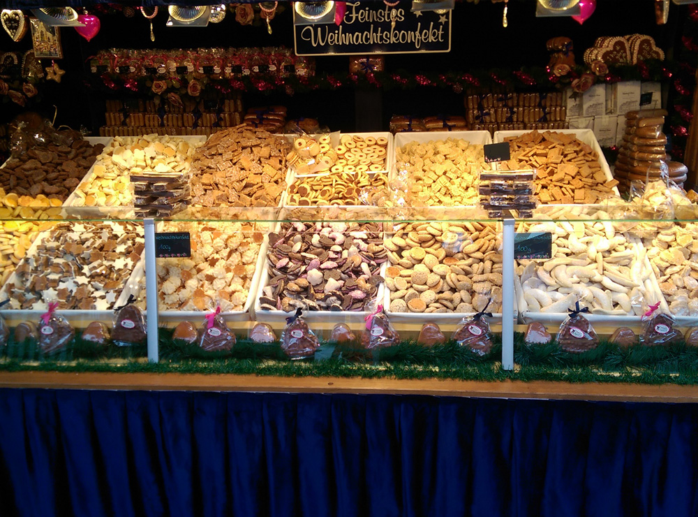 Weihnachtsmarkt Basel Barfüsserplatz Confiserie Jonasch