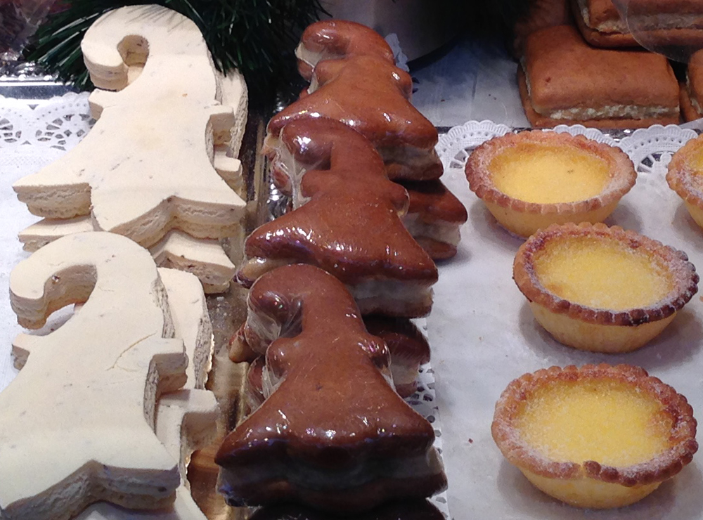 Weihnachtsmarkt Basel Barfüsserplatz Confiserie Jonasch